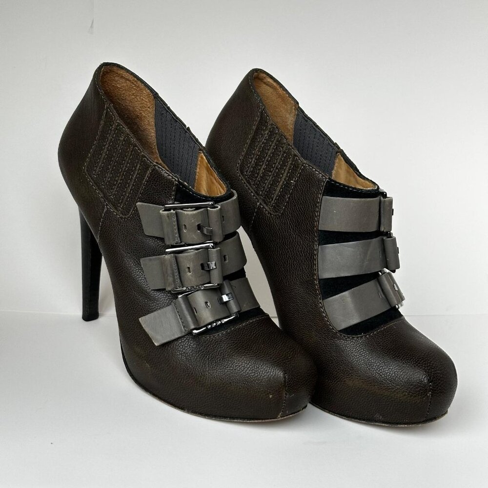 L.A.M.B. Gwen Stefani King Triple Buckle Bootie Stiletto Heels Shoes Sz 6